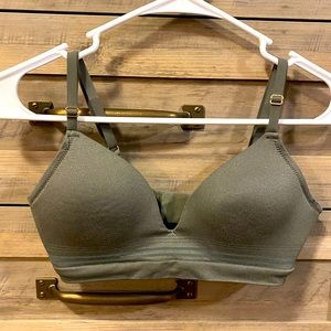 Joyspun Wireless Bralette